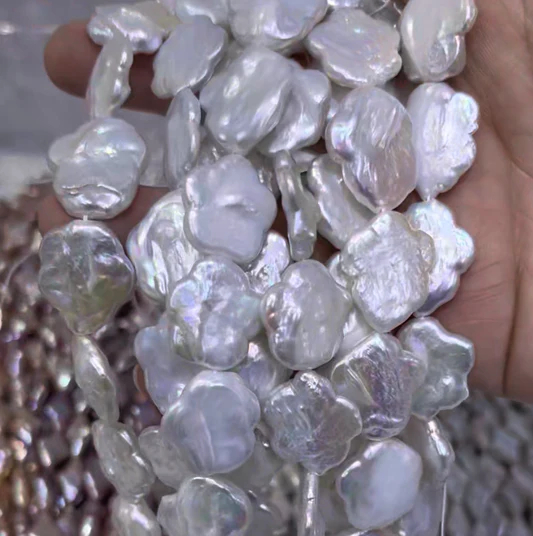 7mm/ 12mmPlum flower pearl white 38cm/string 4A