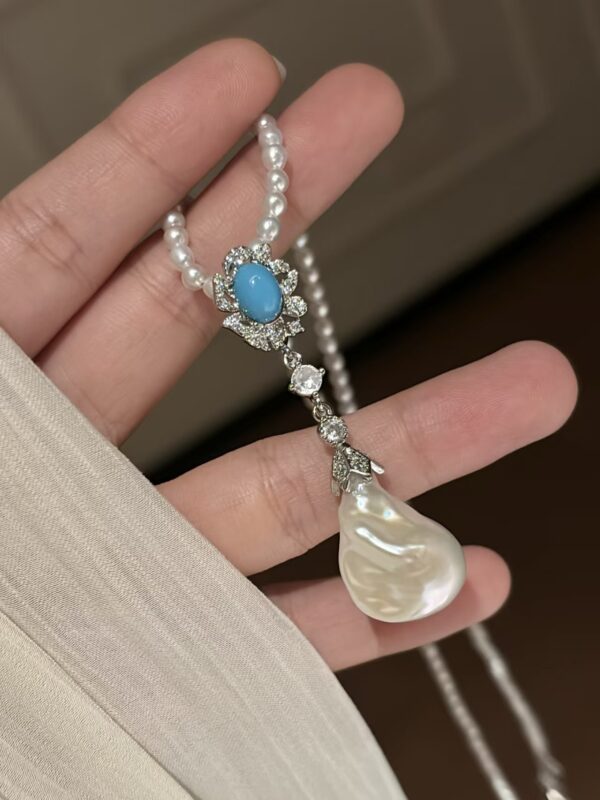 Turquoise Baroque Pendant Necklace