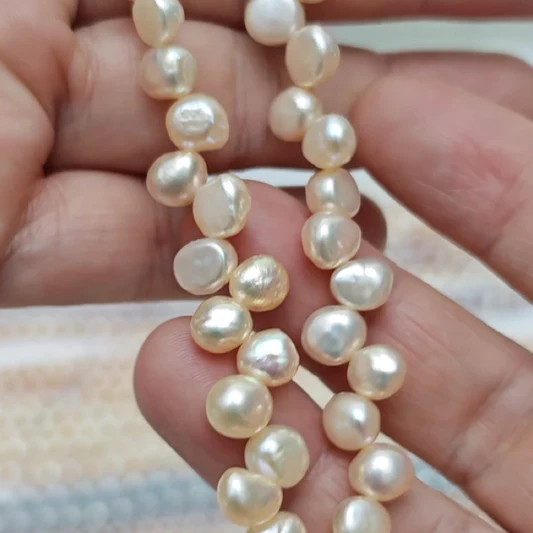 6-7mm baroque top drill peach/white 38cm/string 4a