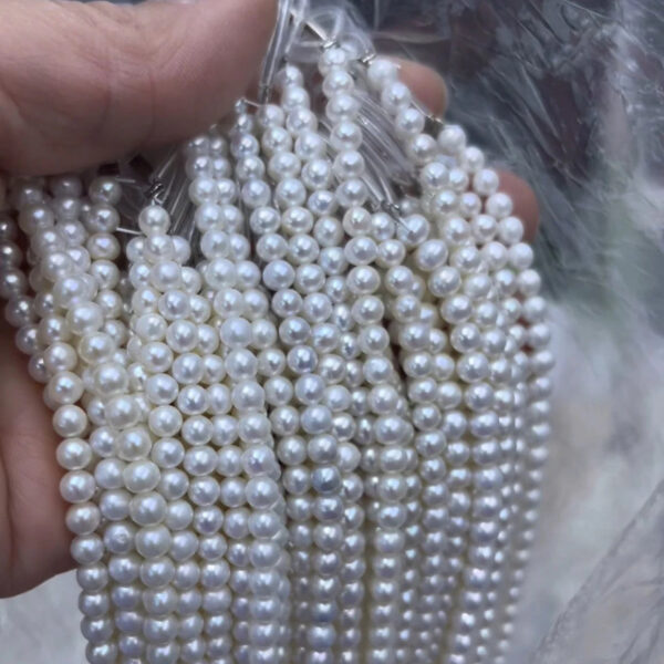 round pearls wholesale 4-4.5mm round pearl components for jewelry making white 4A